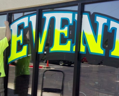 Window-Signs-3-windowpainting.com_